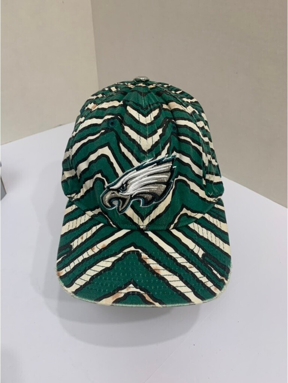 Philadelphia Eagles Zubaz New Era 39THIRTY Hat Cap Green Zebra NFL S/M